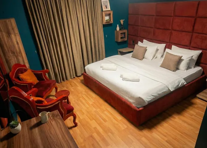 Artist Center Hotel
