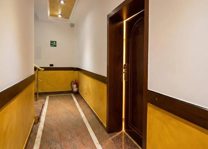 Artist Center Hotel