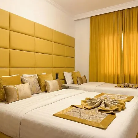 Artist Center Hotel