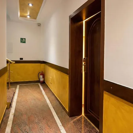 Artist Center Hotel
