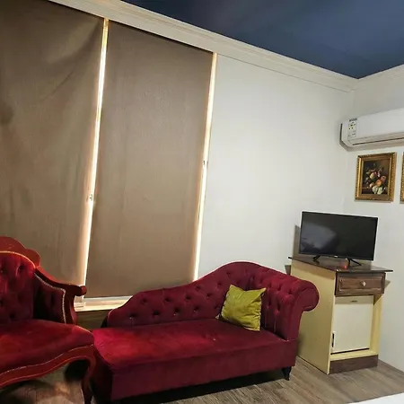Hotel Artist Center